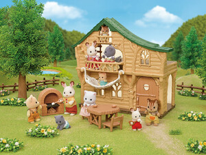 Calico Critters Calico Critters Lakeside Lodge Gift Set 020373318847