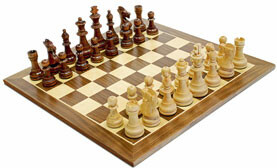 Wood Expressions Jeu d'échecs 15 po en bois de noyer 658956114151
